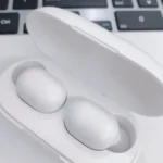 wireless-bluetooth-headset-50-binaural-stereo-in-ear-motion-waterproof